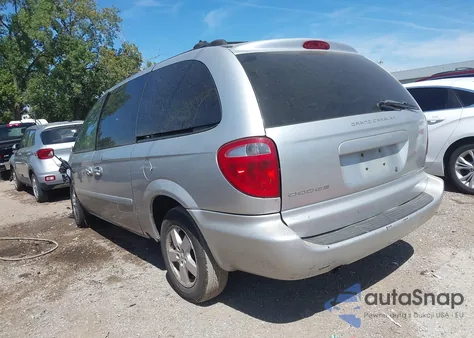 2005 Dodge Grand Caravan Sxt z USA, uszkodzony, nr VIN 2D4GP44LX5R223443